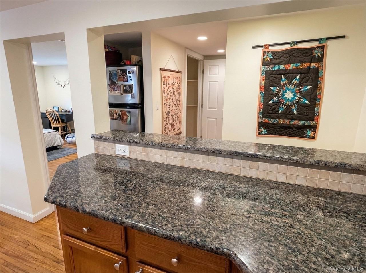 14 Central Ave N Unit Rear #REAR - Photo 6 of 14