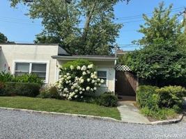 featured image of 140 Wall St Apt 10 #10