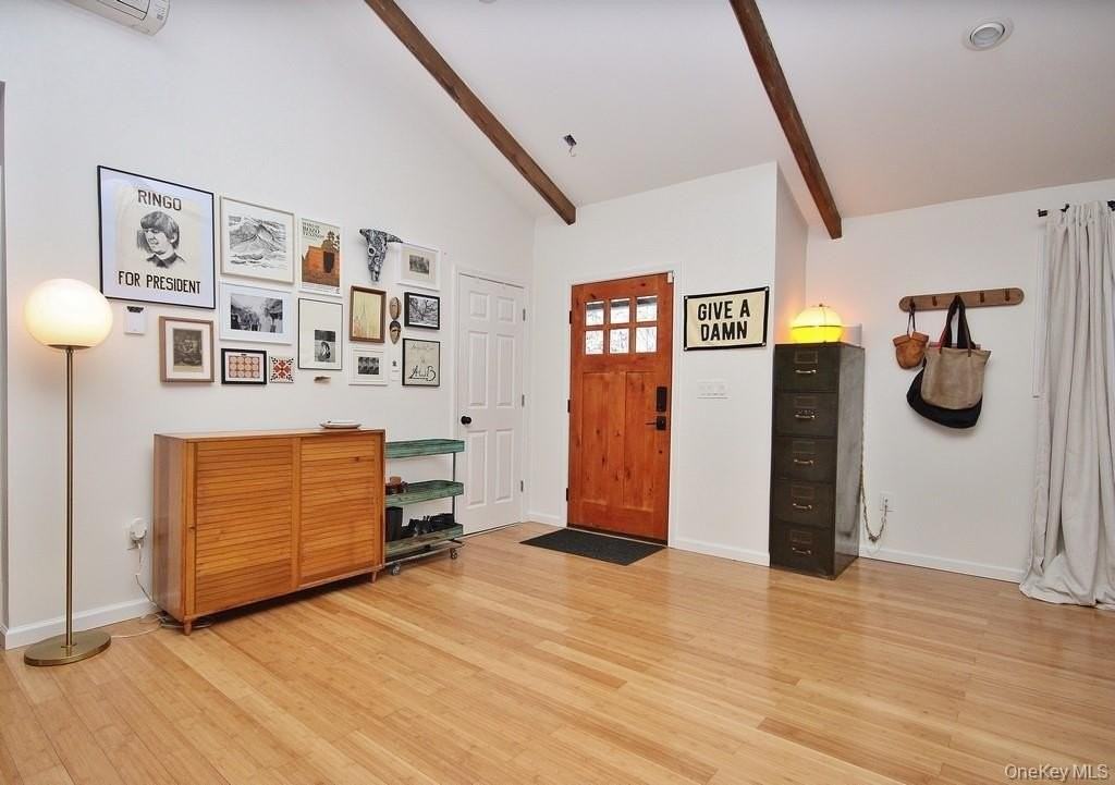 117 Seven Hills Lake Dr - Photo 4 of 44