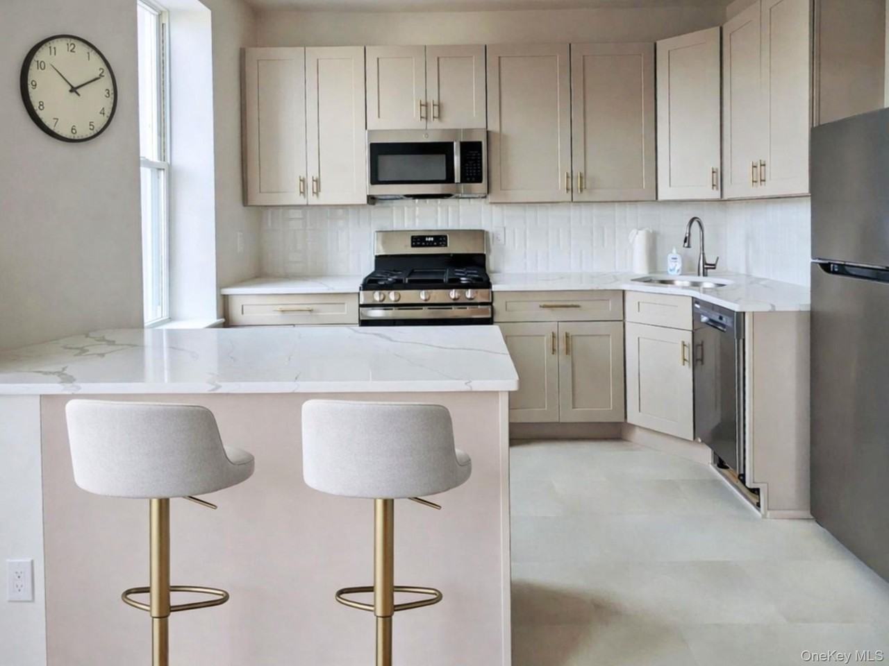 6085 71st Ave Unit 3 #3 - Photo 2 of 14