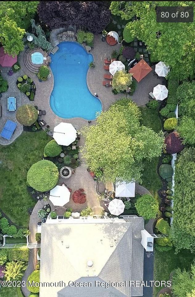 8 Judy Rd - Photo 3 of 24