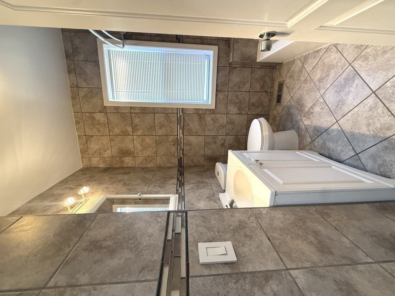 7239 S Campbell Ave Unit 1 #1 - Photo 7 of 16