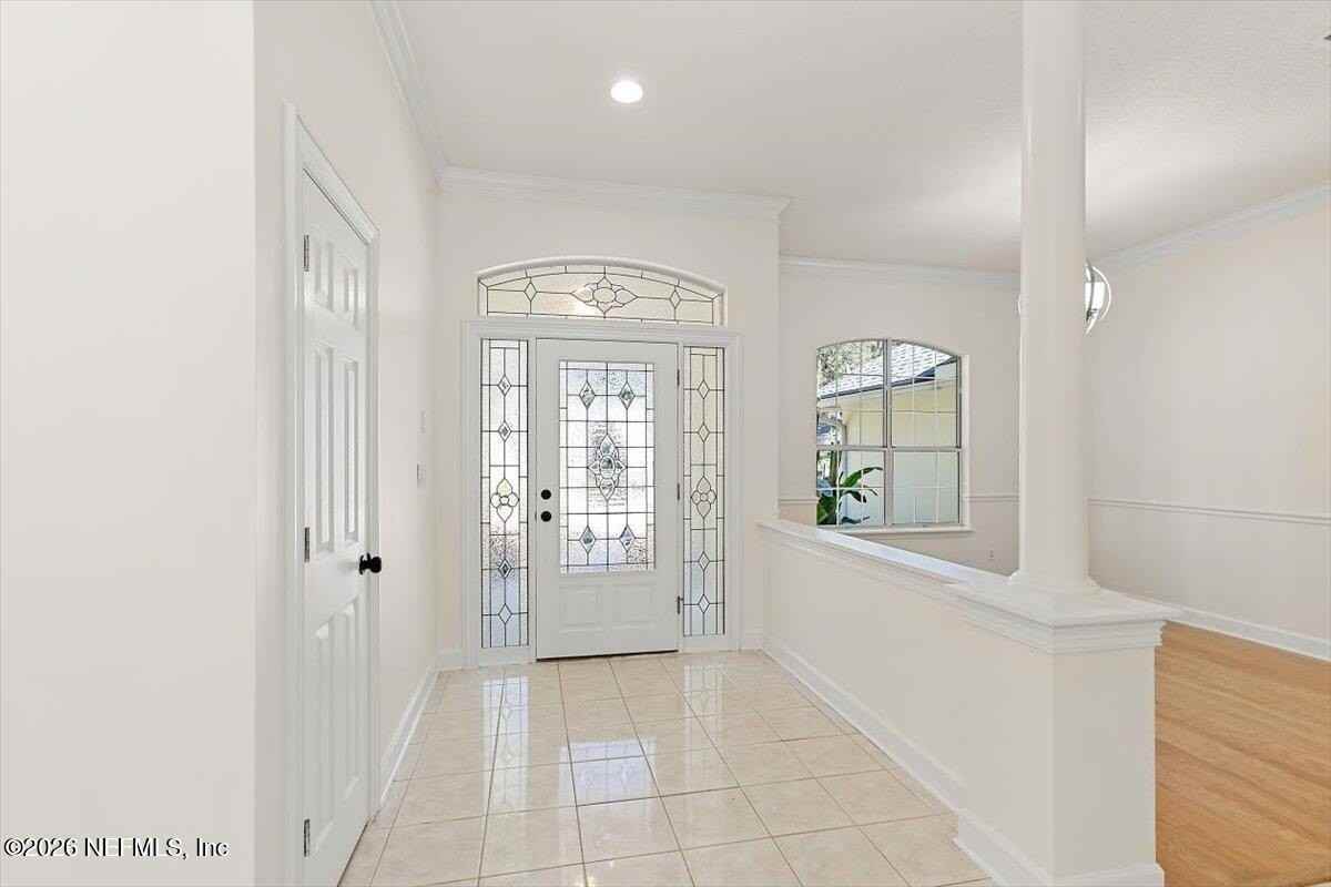 639 Queens Harbor Blvd - Photo 2 of 27