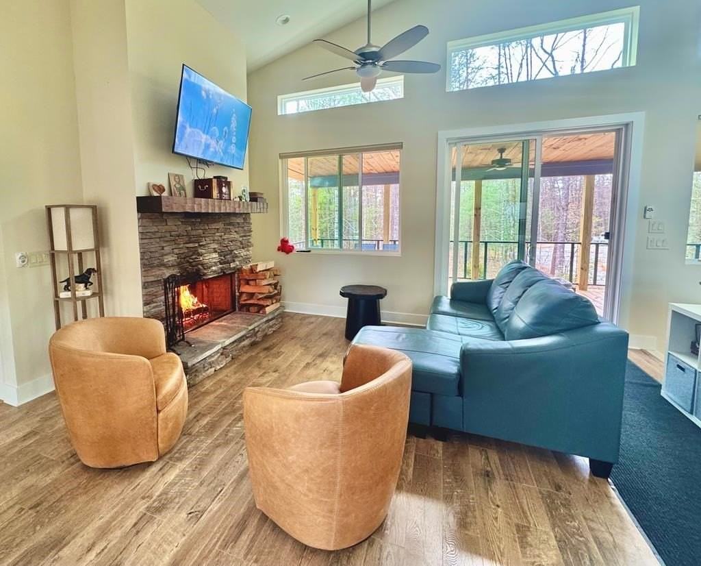 1001 Sunset Rd - Photo 3 of 19