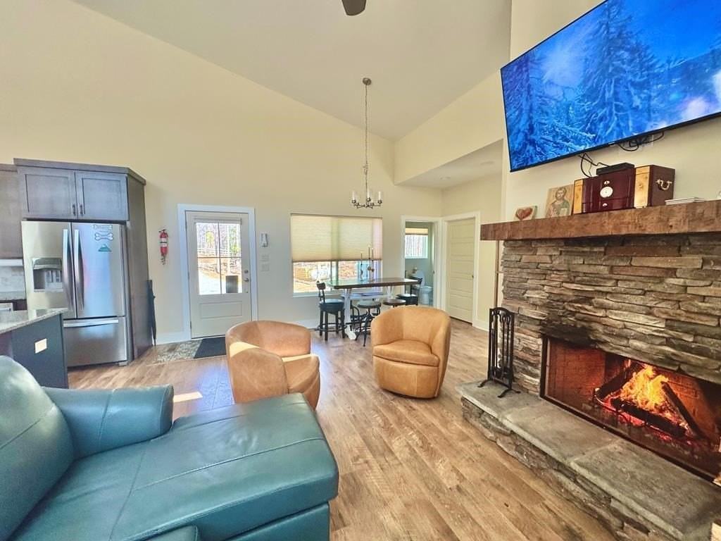 1001 Sunset Rd - Photo 5 of 19