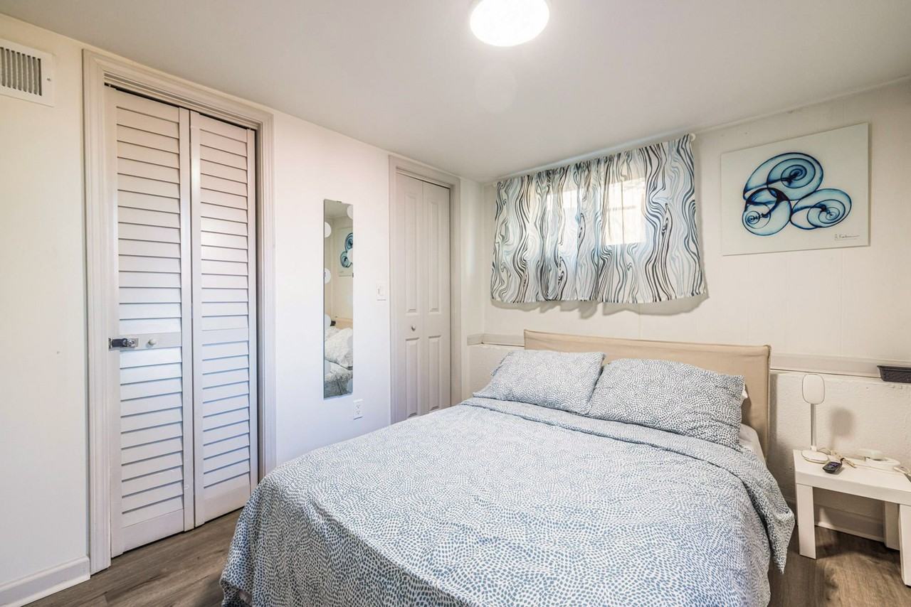 Elaine Dr - Photo 7 of 7