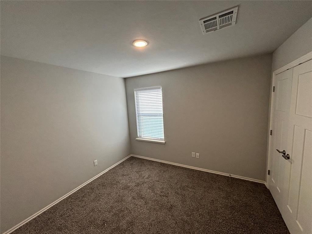 8814 Sw 45th St - Photo 6 of 11