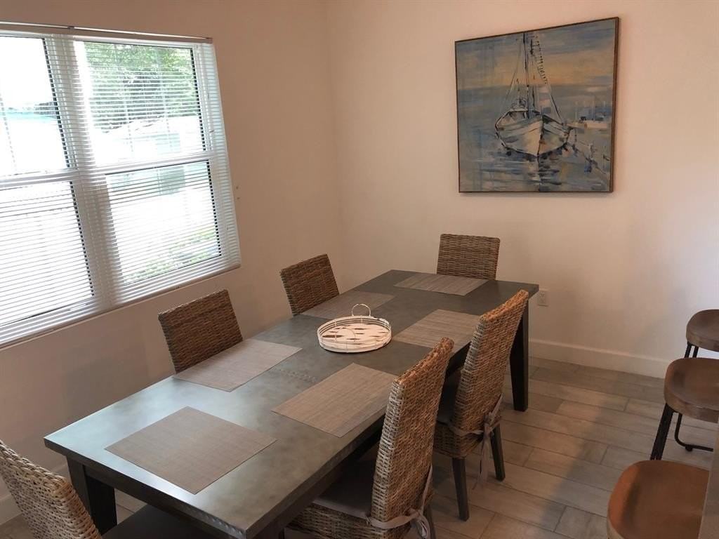 2362 Sw 18th Ave #0 - Photo 5 of 32