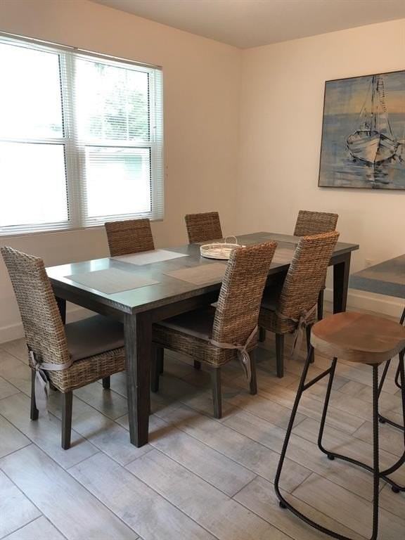 2362 Sw 18th Ave #0 - Photo 6 of 32