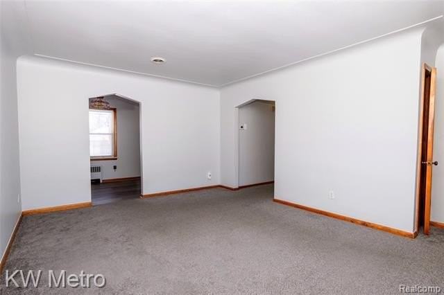 32348 Linderman Ave - Photo 5 of 23