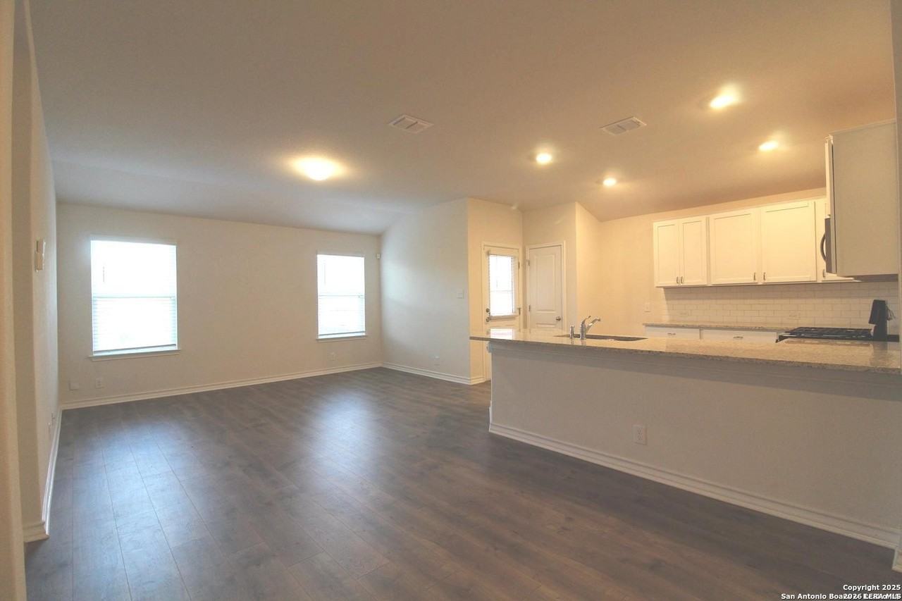 14207 Minette Loop - Photo 6 of 26