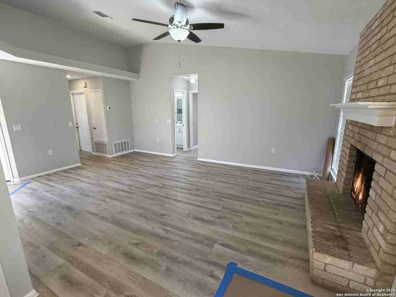 9371 Lands Point St - Photo 5 of 19