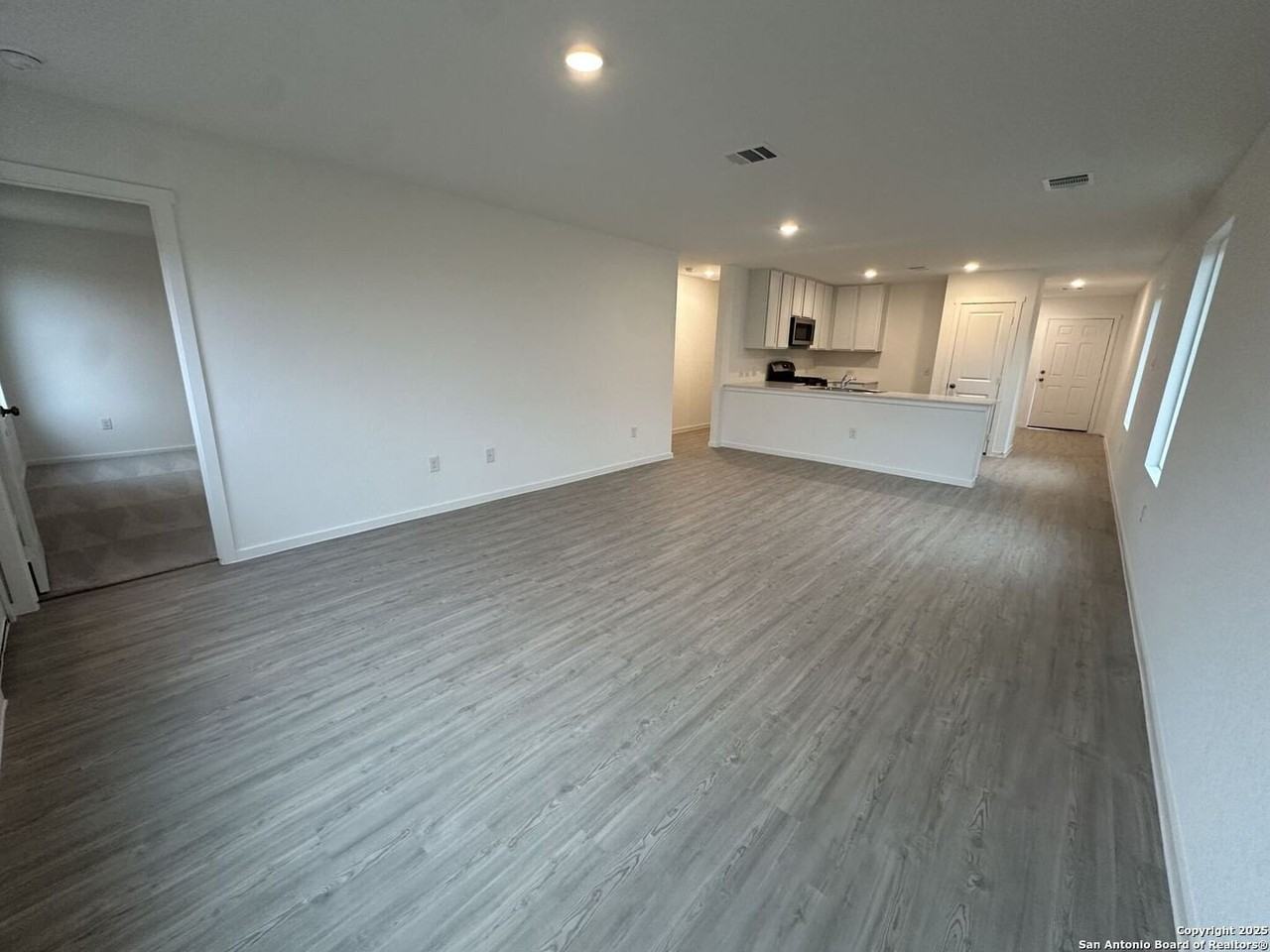 14757 Trent Lndg - Photo 3 of 15