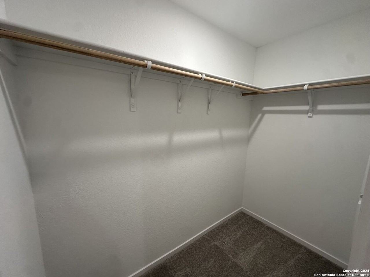 14757 Trent Lndg - Photo 7 of 15