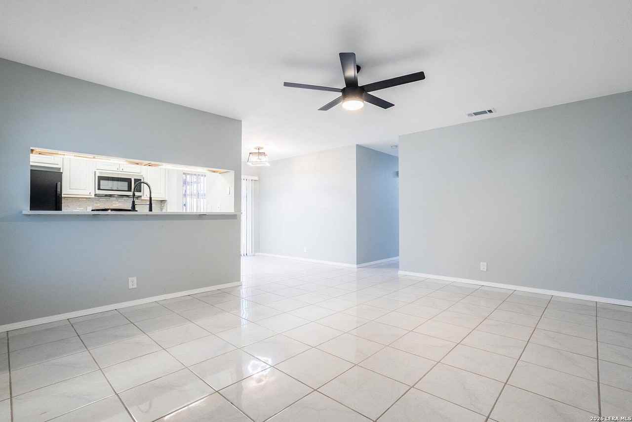 5275 Meadow Rise St Unit 5275 #5275 - Photo 6 of 25