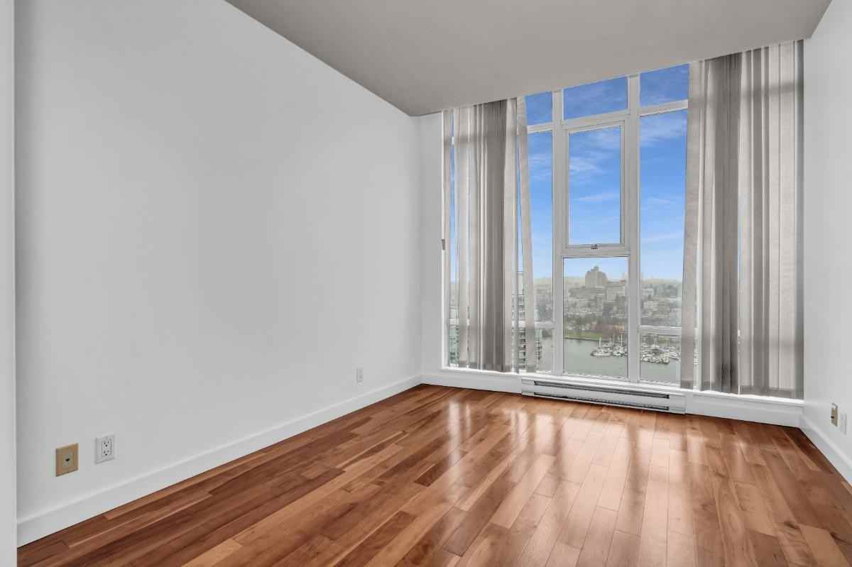 583 Beach Crescent #3203 - Photo 7 of 9