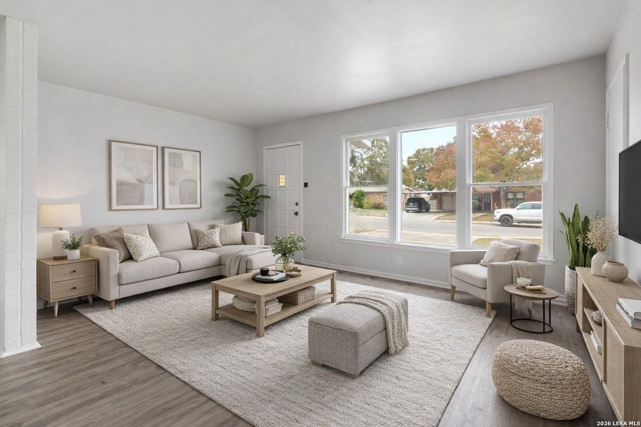 322 Kate Schenck Ave - Photo 3 of 22