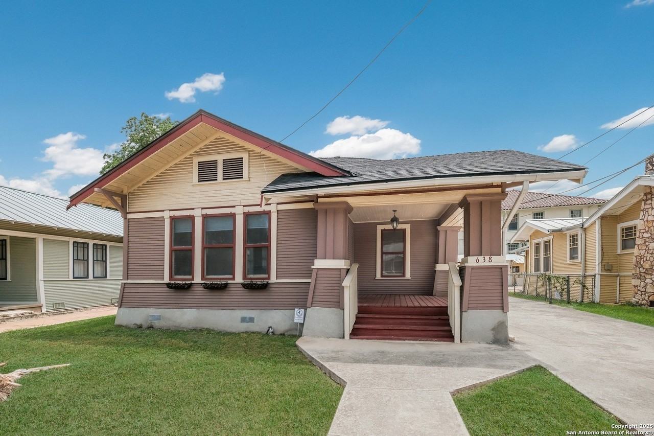 638 Cedar St - Photo 2 of 26