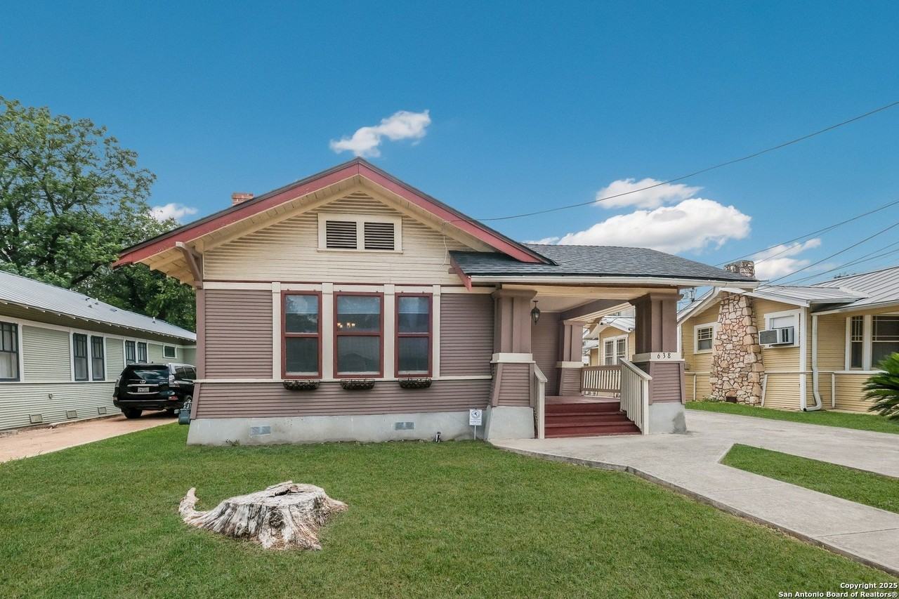 638 Cedar St - Photo 4 of 26