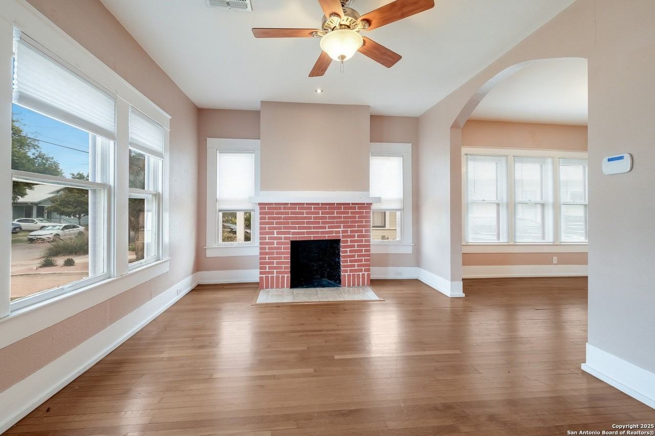 638 Cedar St - Photo 6 of 26