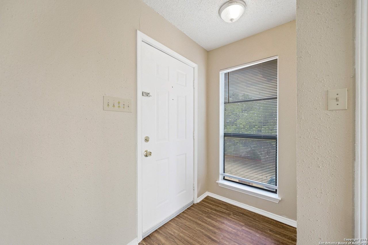 818 Station St Apt 3 #3 - Photo 6 of 25