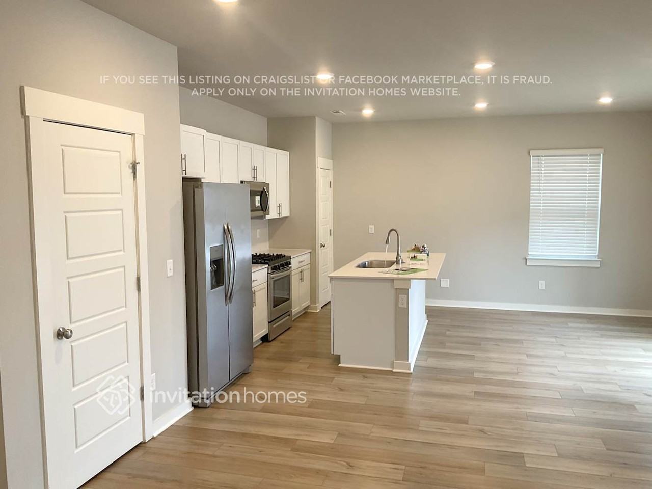 1029 Baltusrol Ln - Photo 5 of 14