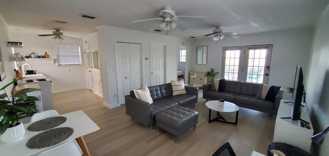 117 W Davis St - Photo 1 of 1