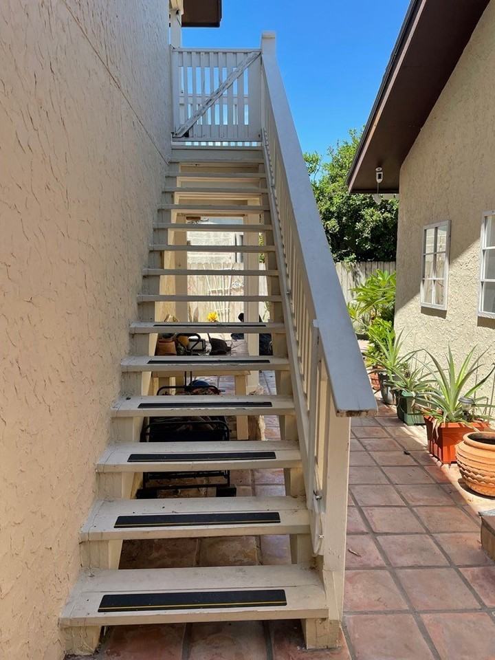 117 W Davis St - Photo 5 of 16