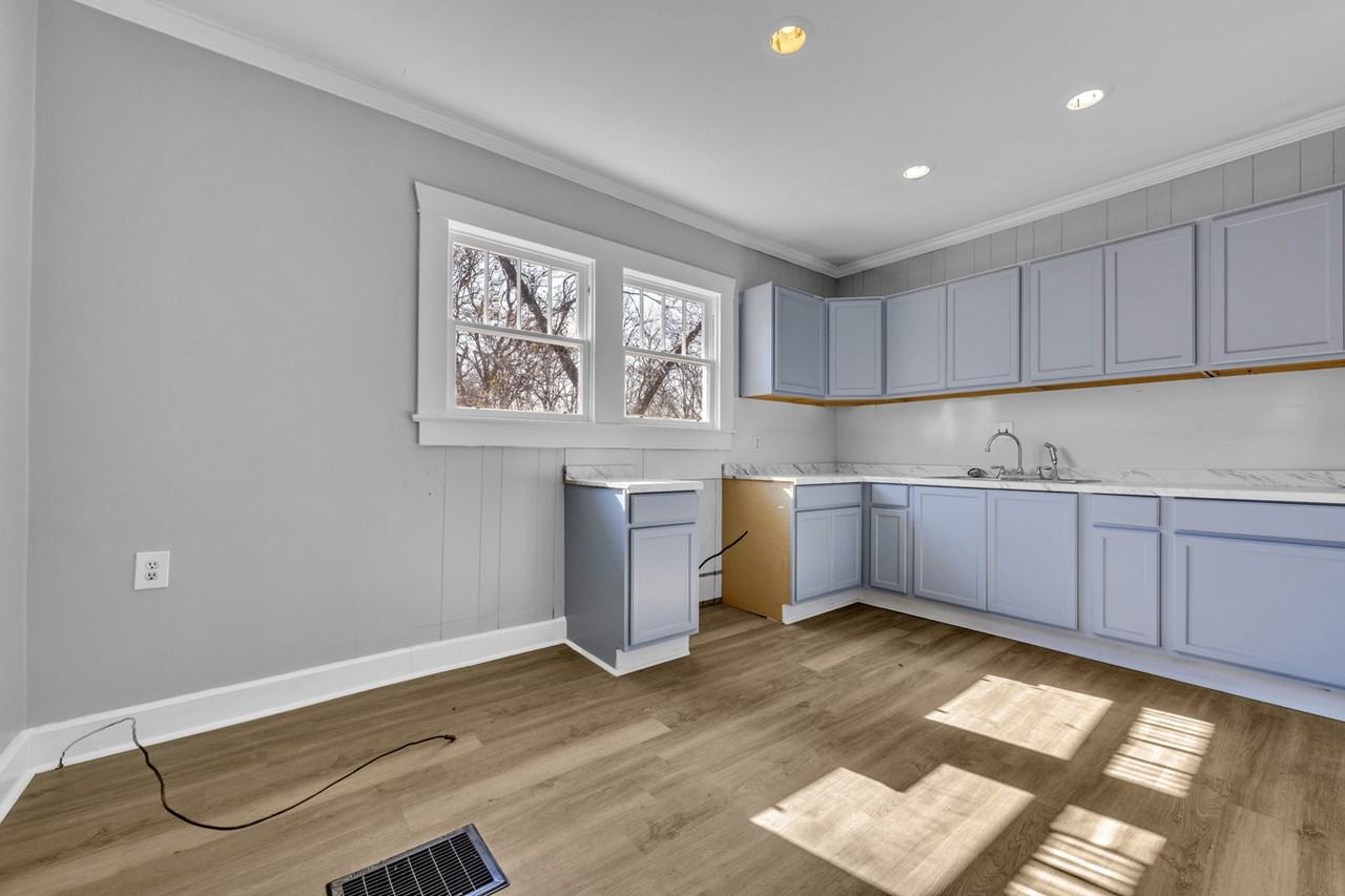 2120 Pike Rd #1 - Photo 4 of 21