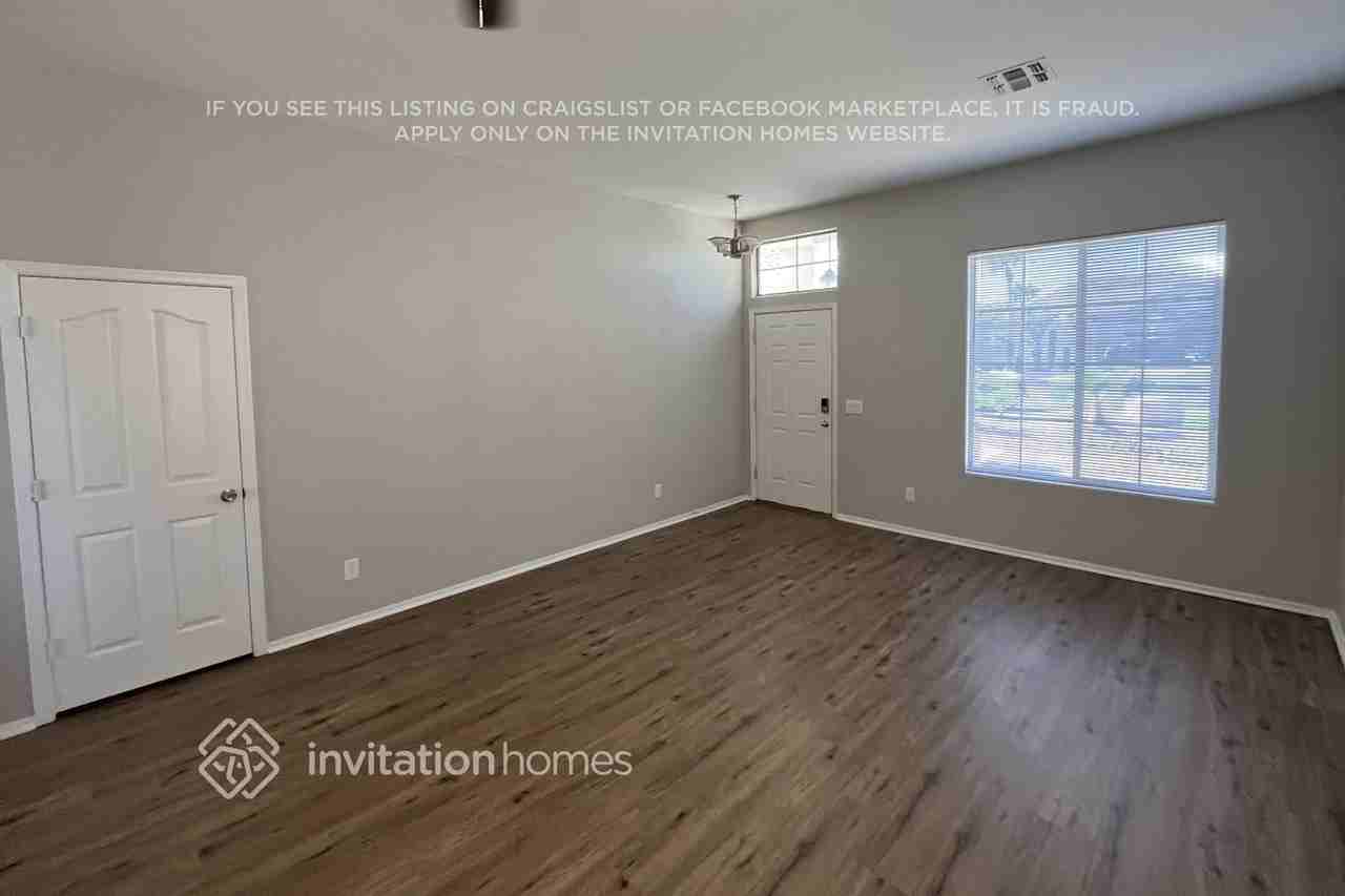 16003 N Lasso Dr - Photo 2 of 17