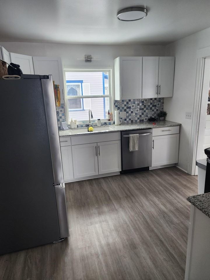 13 W High St #1 - Photo 4 of 21