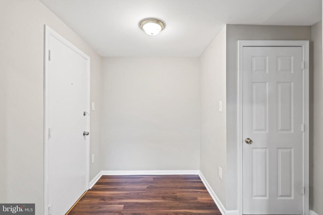 1606 Opus Ave - Photo 5 of 36