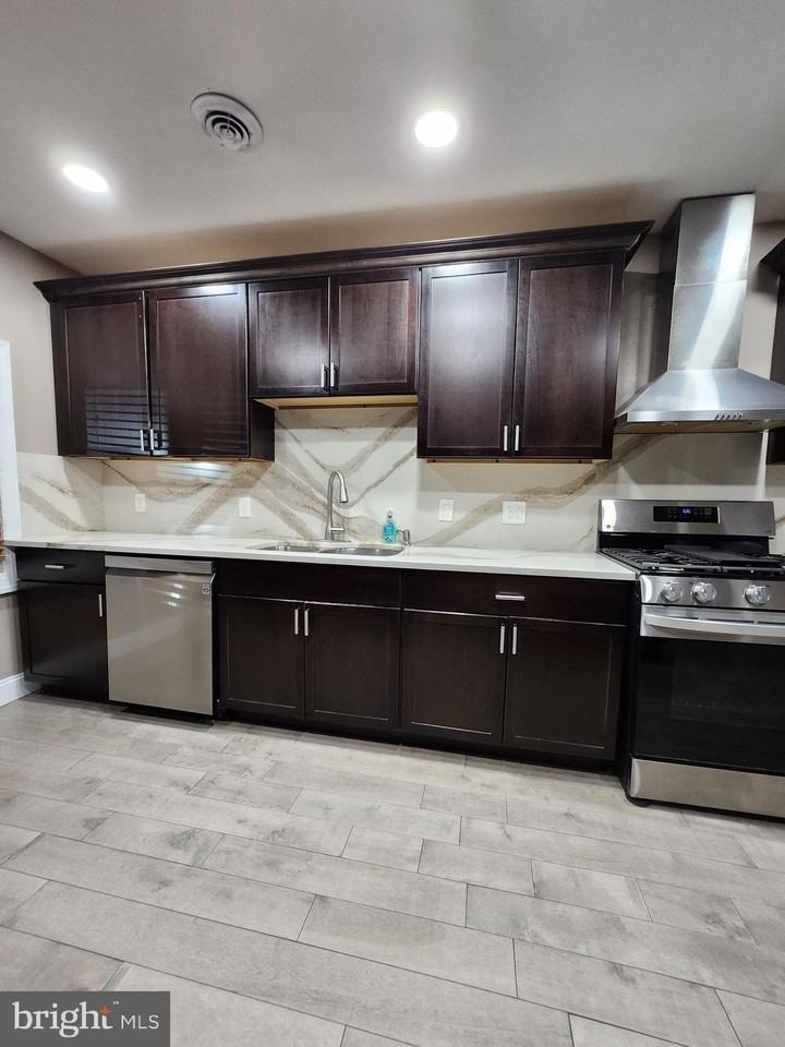 210 White Horse Pike 2nd Fl #2ndFL - Photo 5 of 30