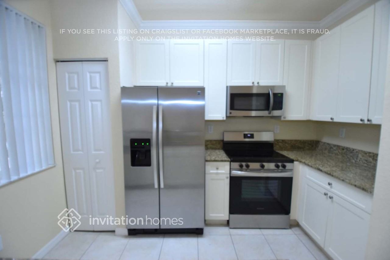 5030 Sw 126th Ave #225 - Photo 6 of 13