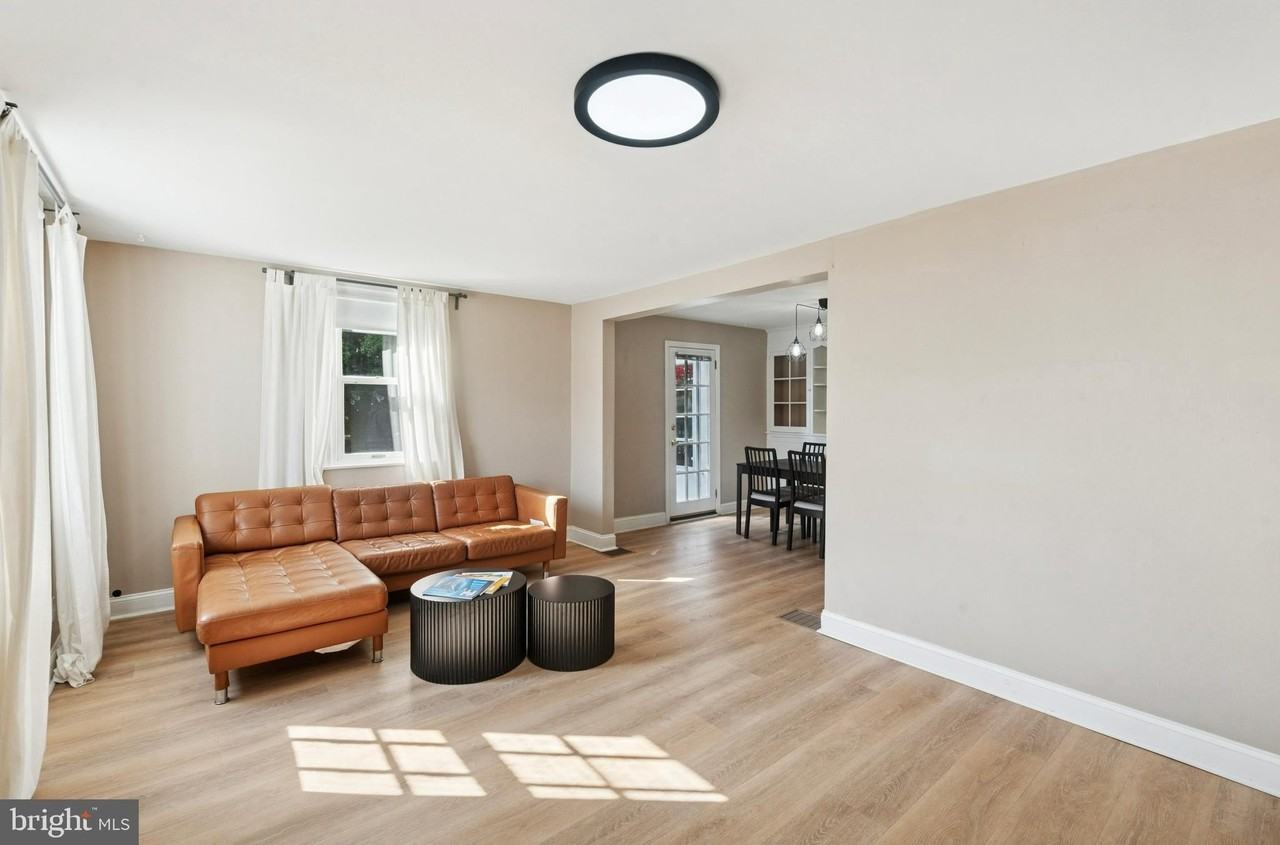 614 Wises Mill Rd - Photo 5 of 42