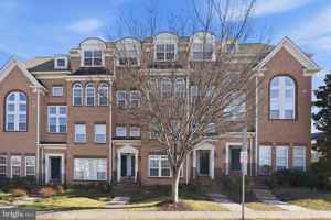 featured image of 9534 Walker Way