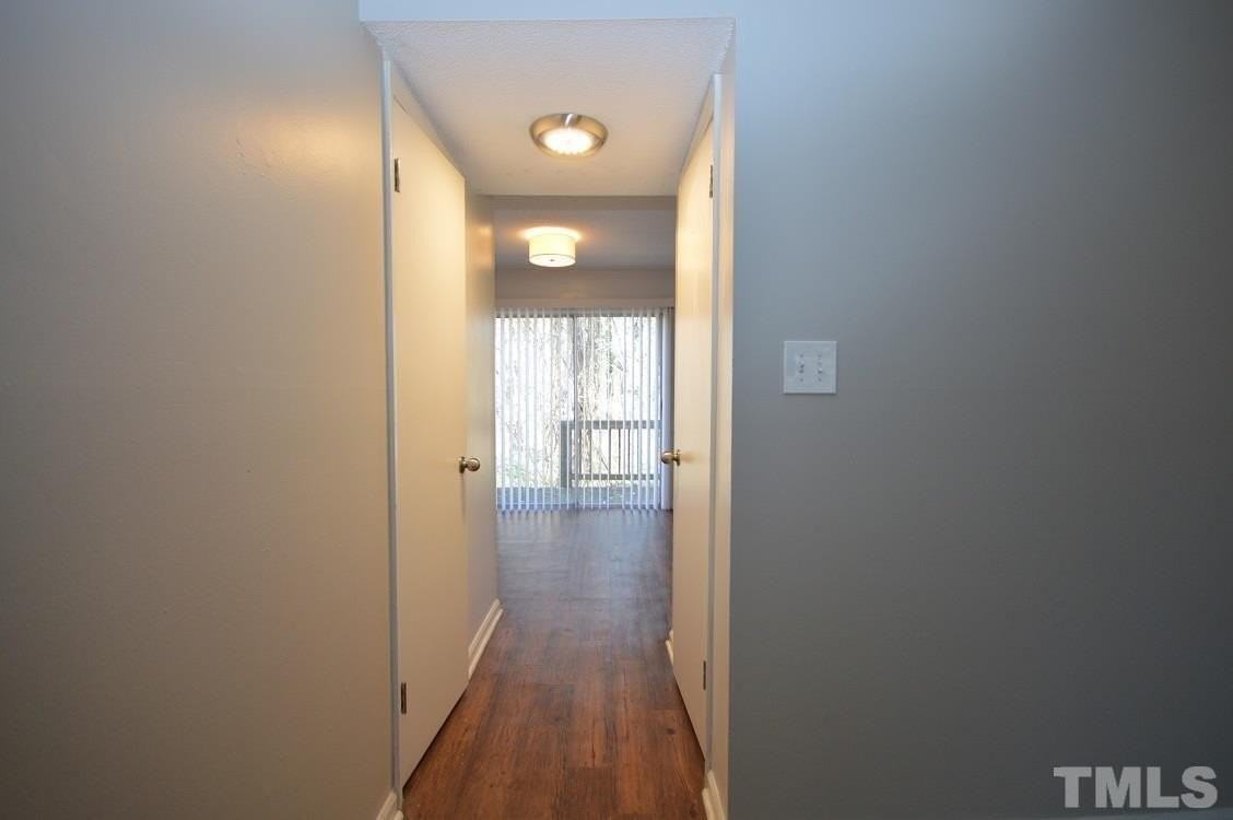 1208 Carlton Ave - Photo 7 of 18