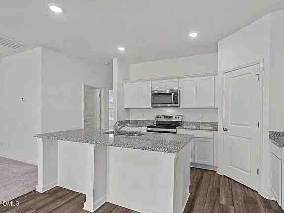 3021 Winding Ridge Dr - Photo 5 of 15