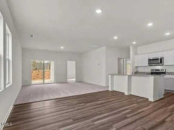 3021 Winding Ridge Dr - Photo 6 of 15