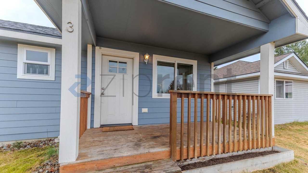 7125 N Crestline St #3 - Photo 5 of 28