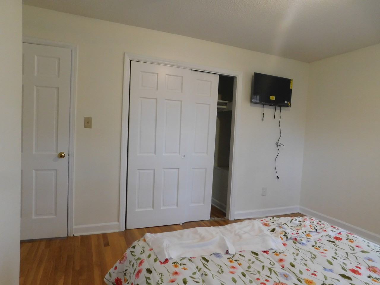 Dublin Ct #1 - Photo 2 of 11