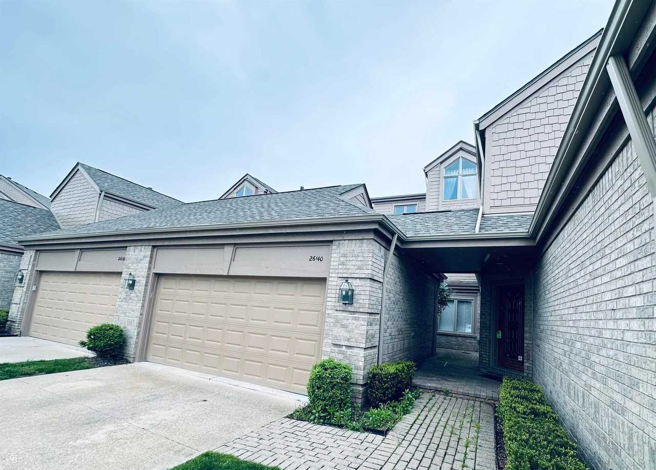 26140 Harbour Pointe Dr S - Photo 4 of 50