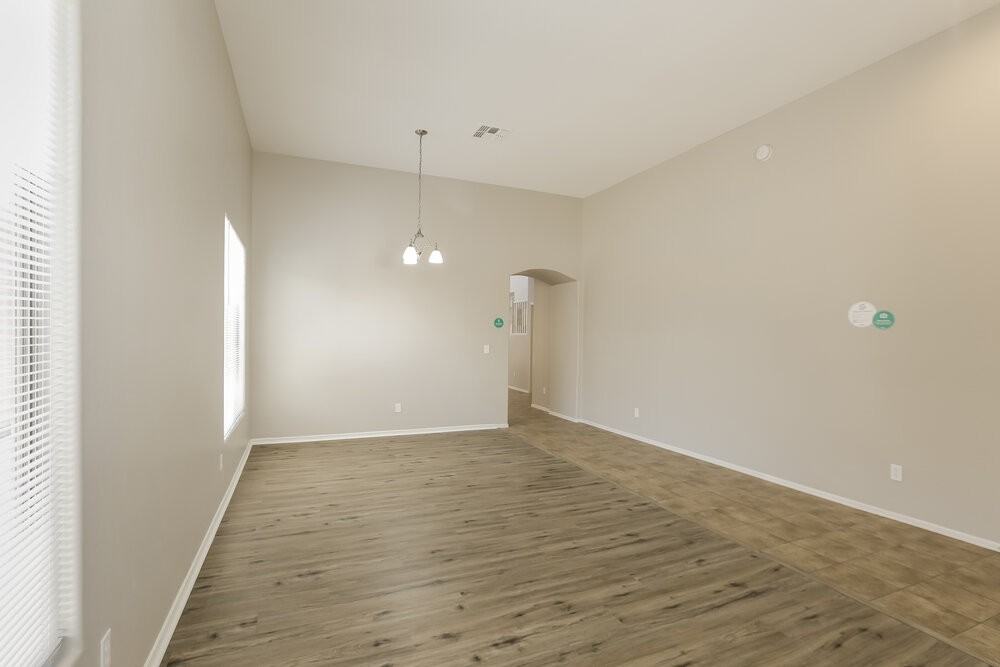 46141 W Morning View Ln - Photo 6 of 17