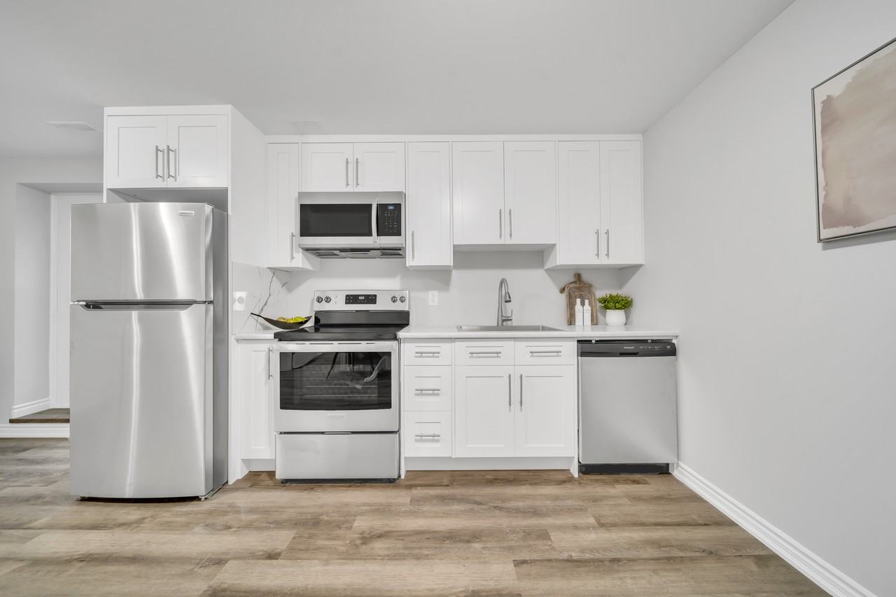 Lackner Blvd & Lorraine Ave - Photo 3 of 9