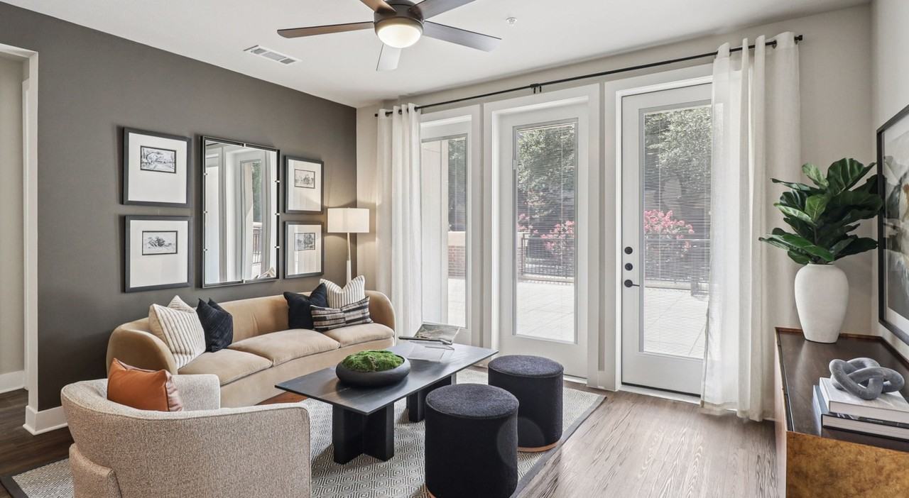 Carlisle Street - Photo 3 of 8