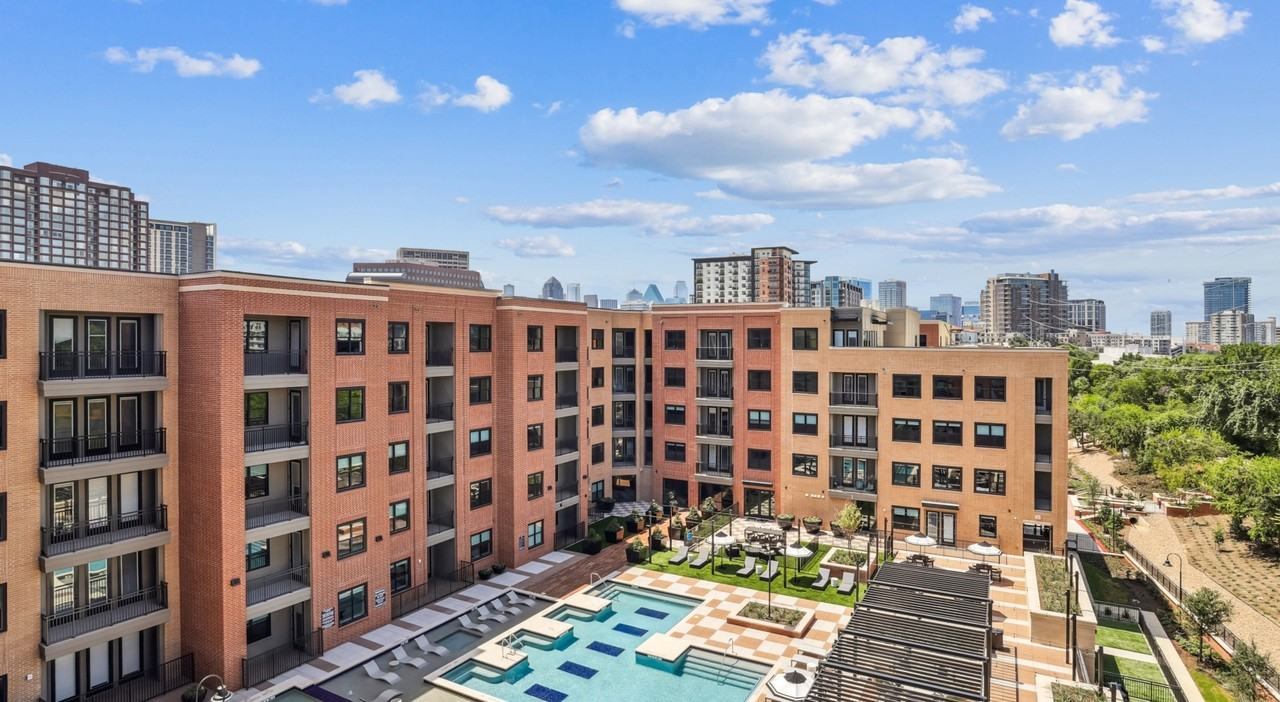 Carlisle Street - Photo 7 of 8