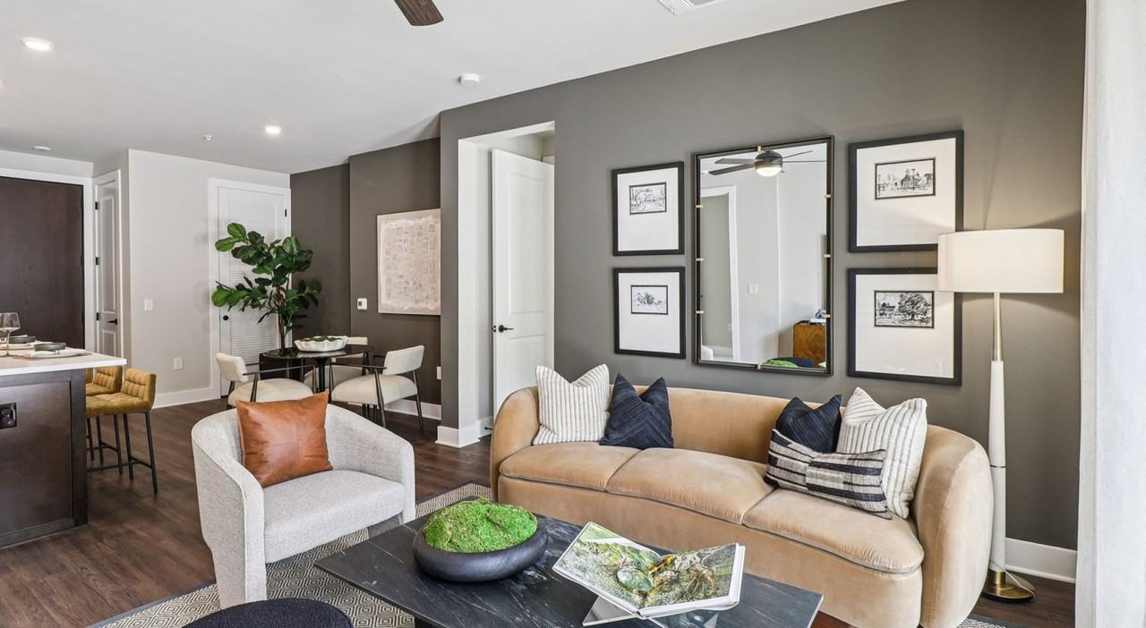 Carlisle Street - Photo 2 of 8