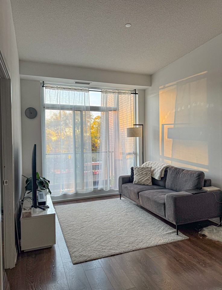 52 Forest Manor Road - Photo 5 of 10