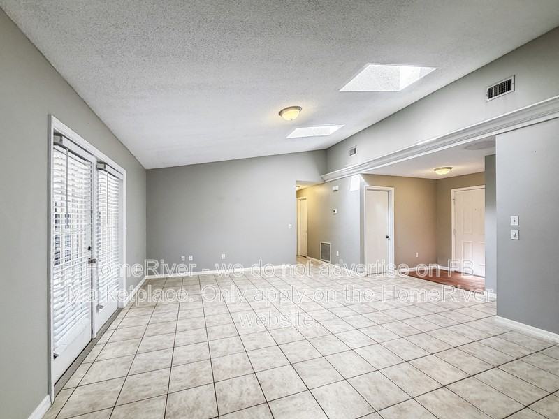 24 Barring Pl - Photo 3 of 22