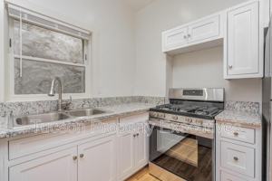 featured image of 71 W Simpson St